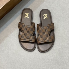 Louis Vuitton Slippers